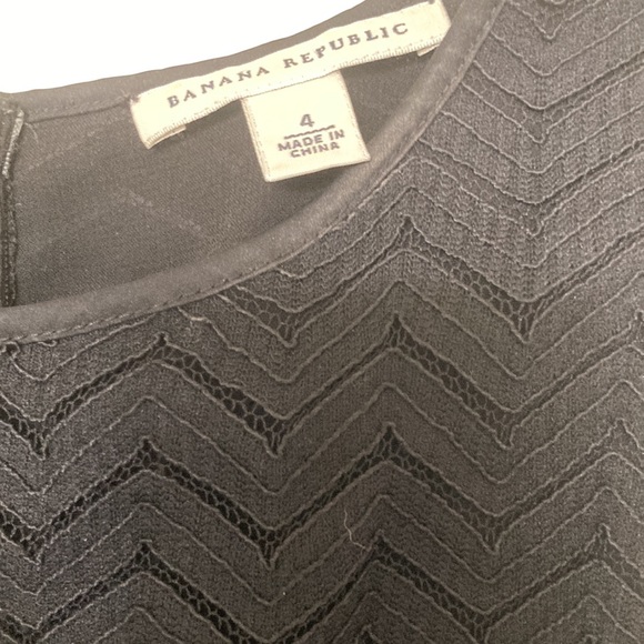 BANANA REPUBLIC TOP - Picture 2 of 6